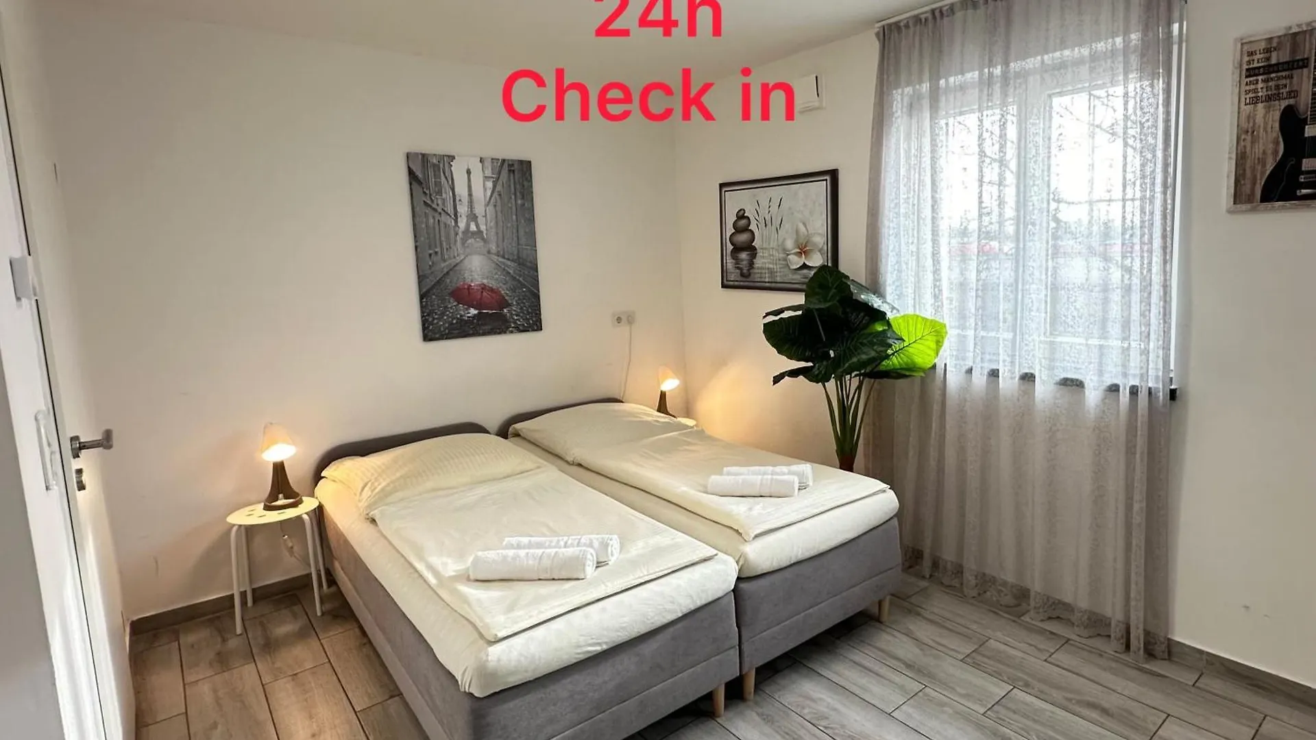 Private Studio mit eigene Küche und Bad Núremberg