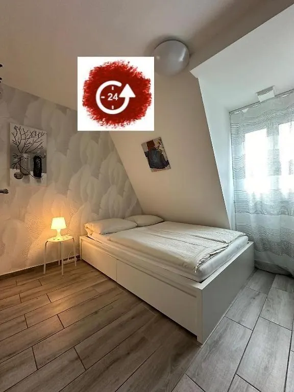 Pensión Private Studio mit eigene Küche und Bad Núremberg